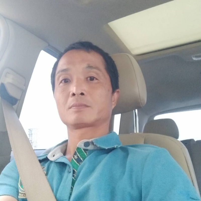 温柔男孩的第一张照片--化州闪婚服务中心